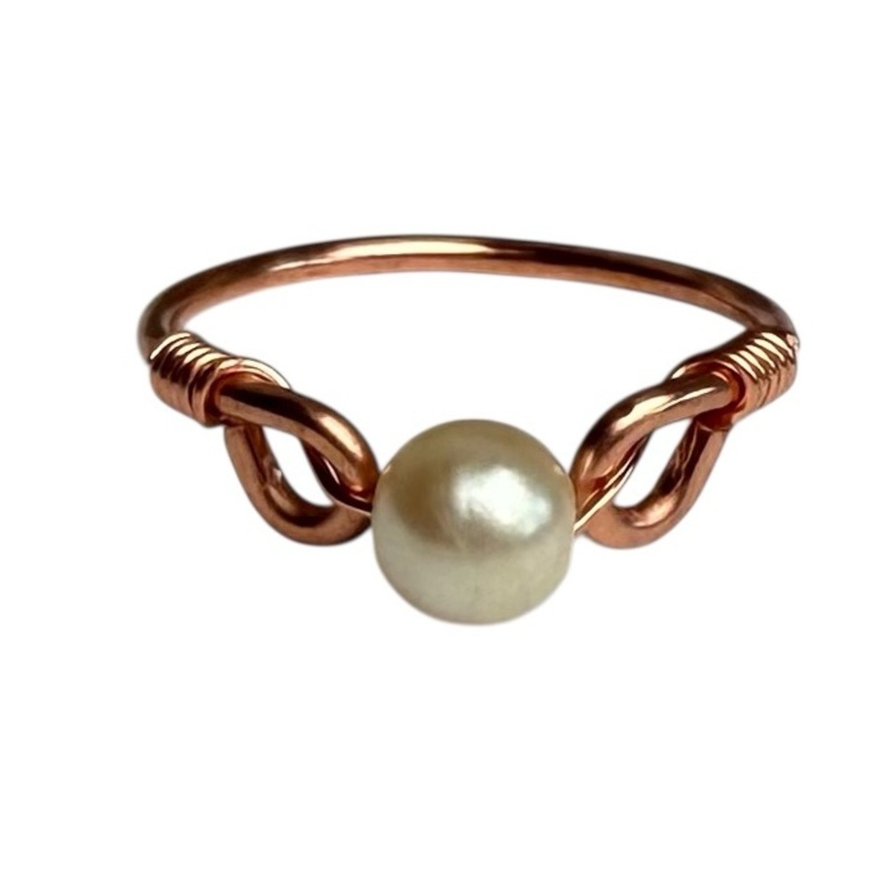 Hand Crafted Pearl and Copper Wire Ring Size 7.5 & 8 NEW